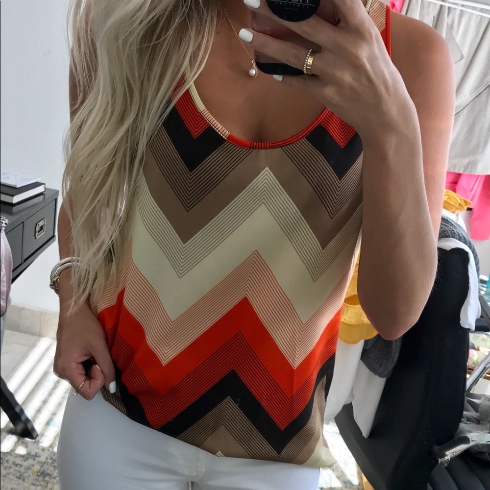 Chevron Top